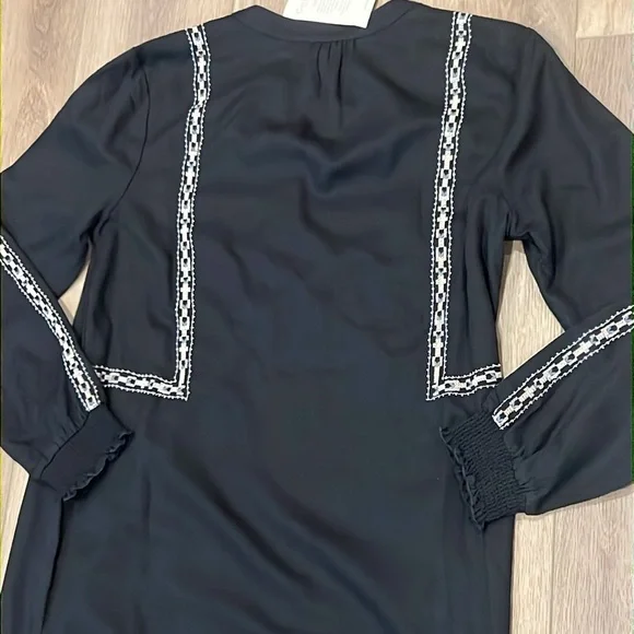 NWT Garnet Hill Lyocell Fabric Embroidered Boho Shirt Dress Size 4 Black - Picture 15 of 16